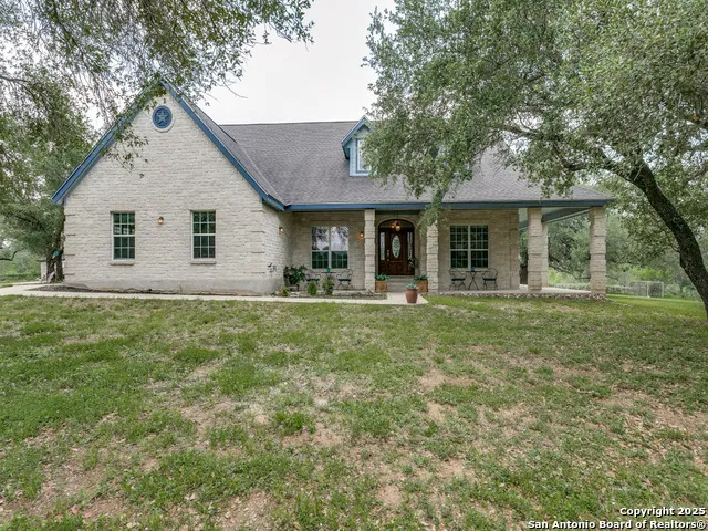 6840 S Loop 1604 Von Ormy, TX 78073