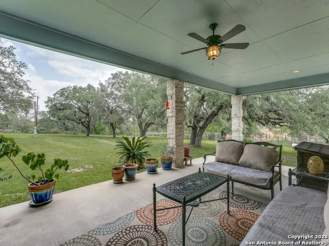 6840 S Loop 1604 Von Ormy, TX 78073