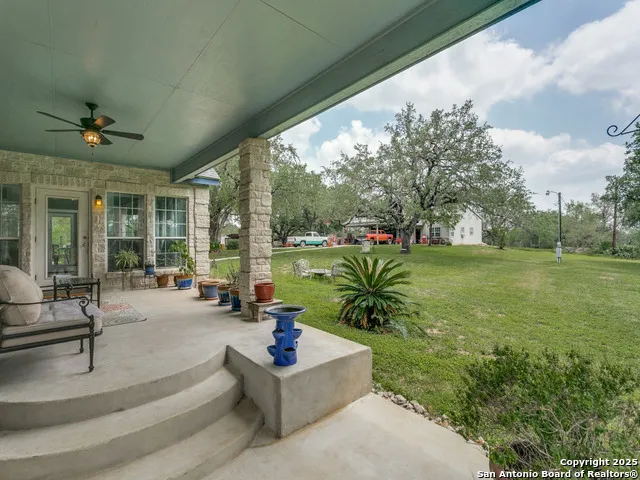 6840 S Loop 1604 Von Ormy, TX 78073
