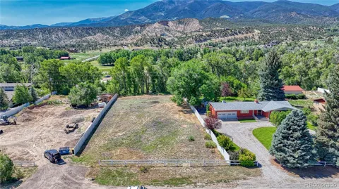 8086 W US Highway 50