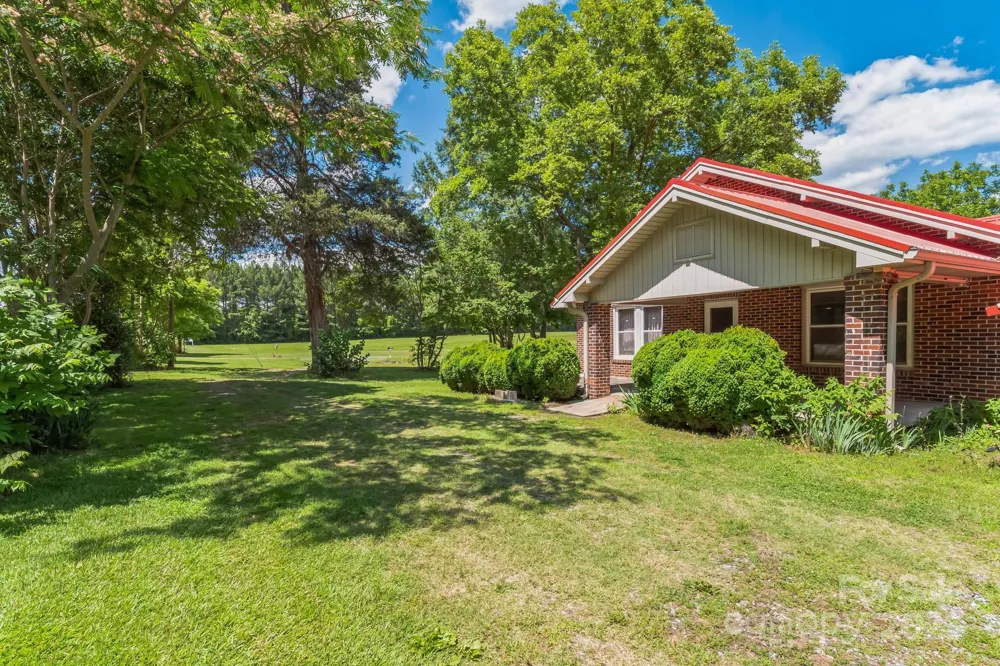 2491 Highway 274 Highway Cherryville, NC 28021