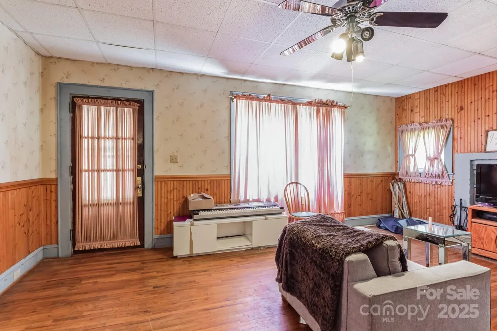 2491 Highway 274 Highway Cherryville, NC 28021