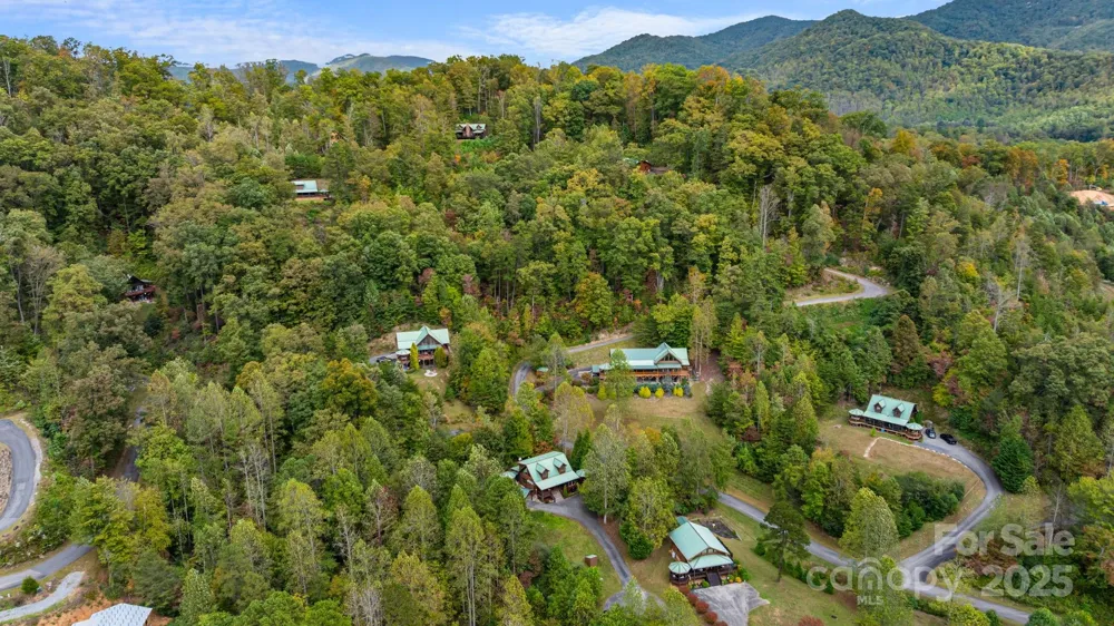 80 Slow Lane Whittier, NC 28789