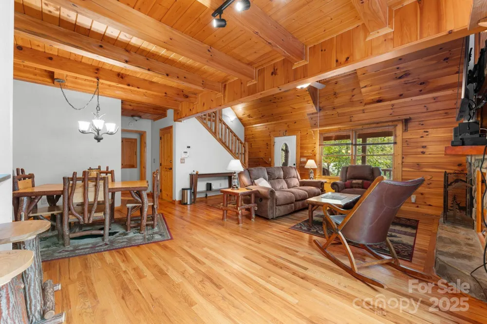 80 Slow Lane Whittier, NC 28789