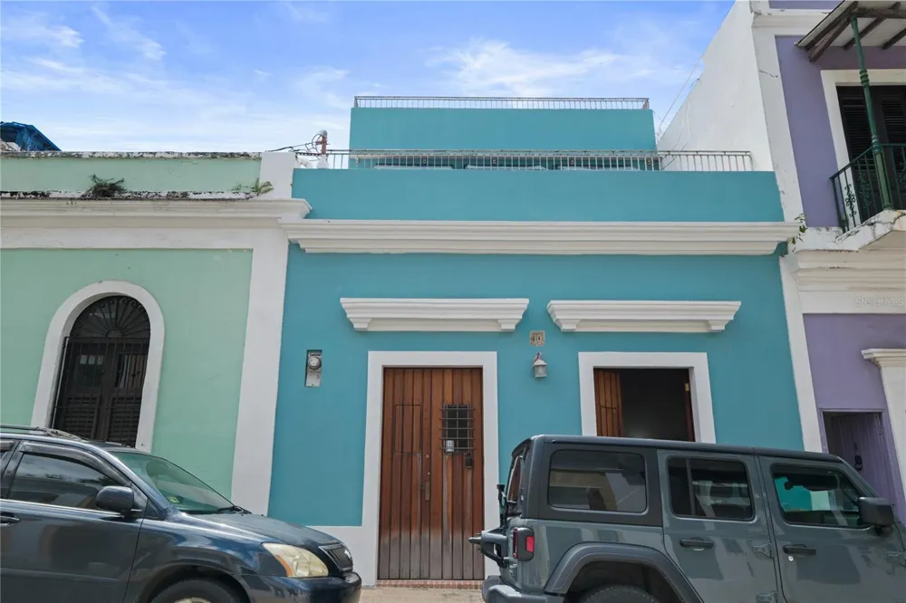 10 CALLE SOL Old San Juan, PR 00901