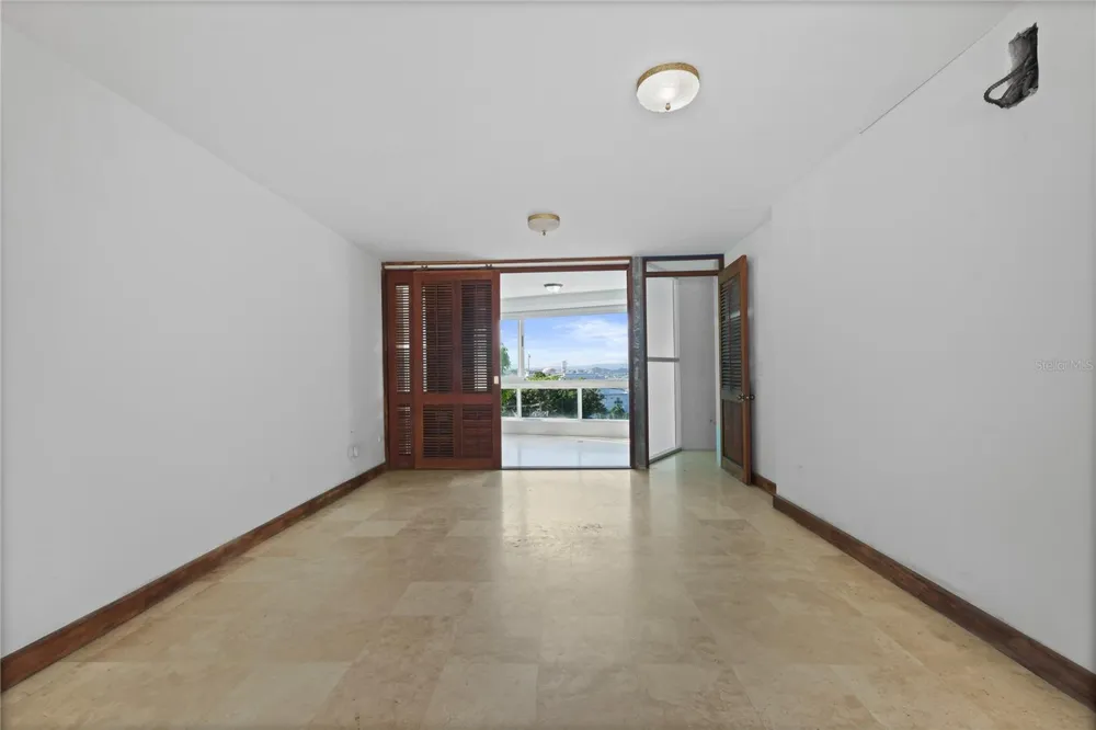 10 CALLE SOL Old San Juan, PR 00901