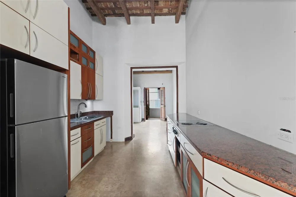 10 CALLE SOL Old San Juan, PR 00901