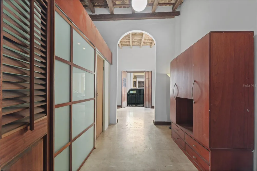 10 CALLE SOL Old San Juan, PR 00901