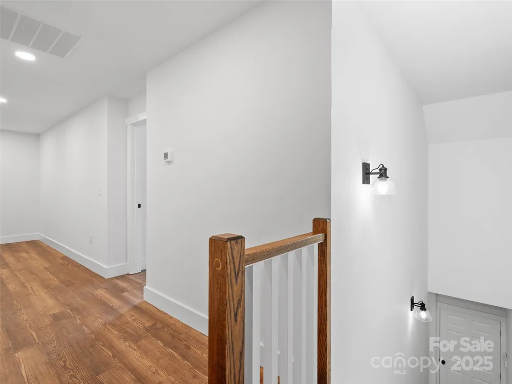 15 Riemar Lane Waynesville, NC 28786