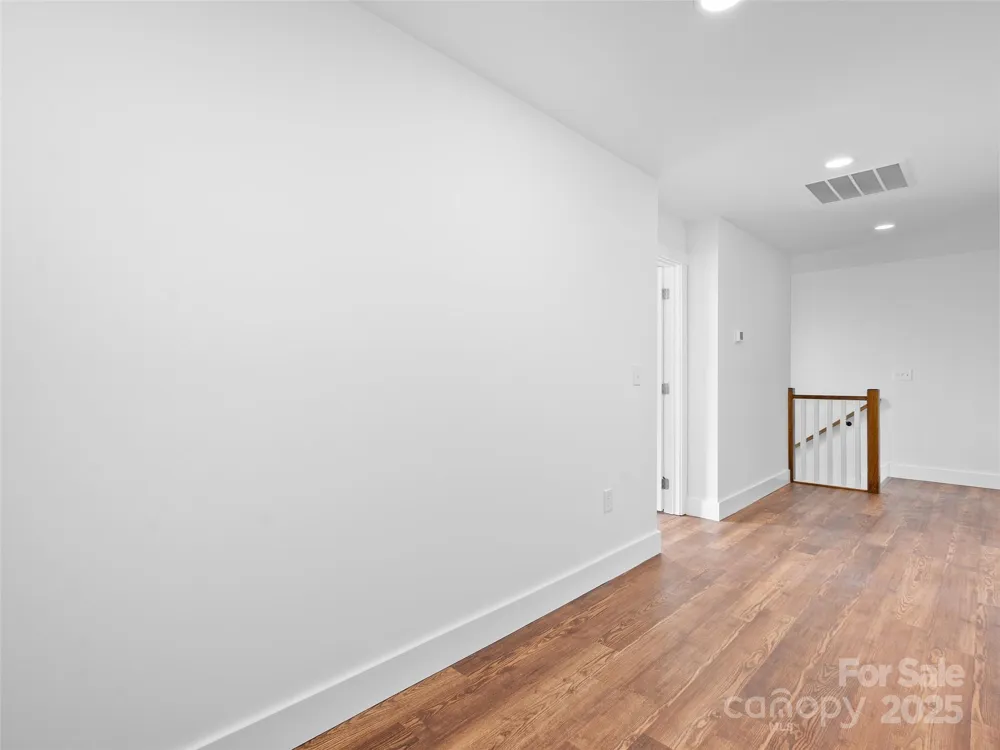 15 Riemar Lane Waynesville, NC 28786