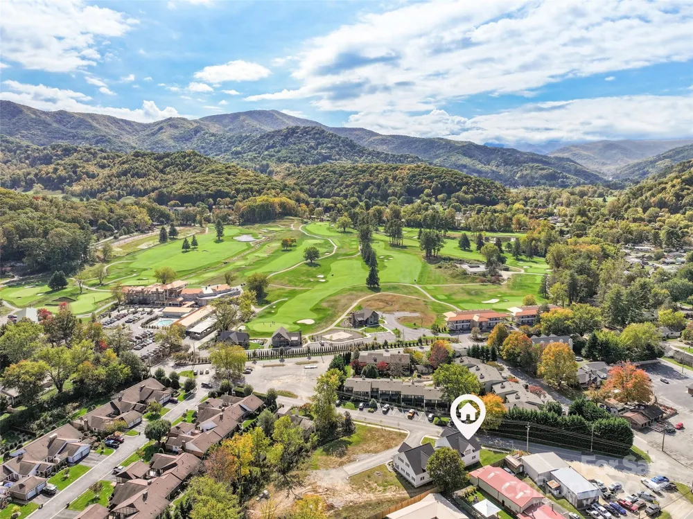 11 Riemar Lane Waynesville, NC 28786