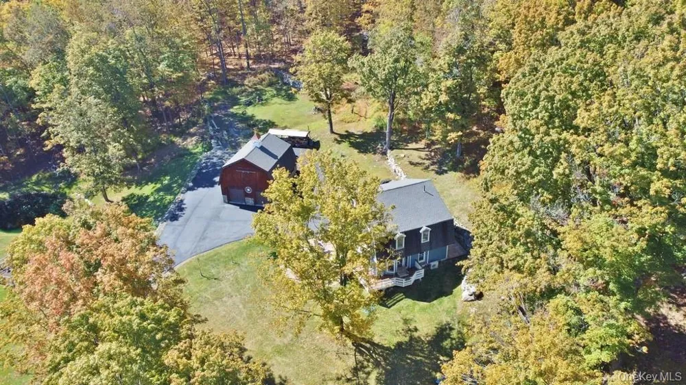 575 Roosa Gap Road Bloomingburg, NY 12721