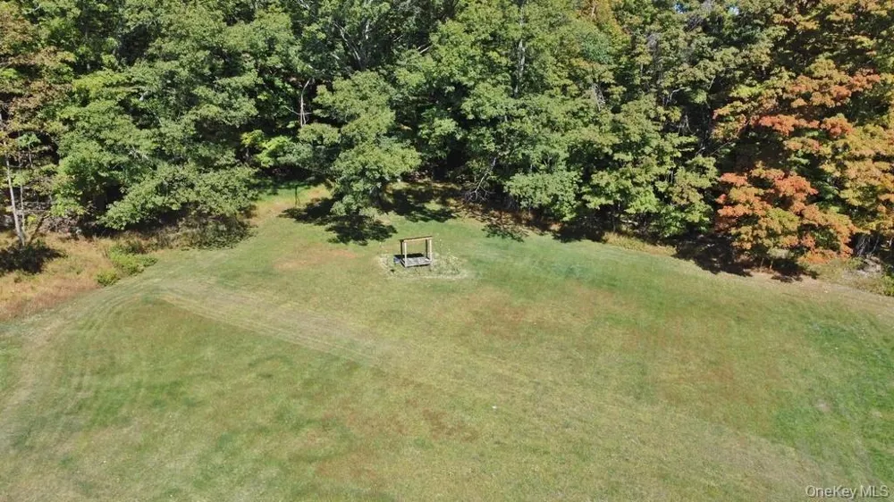575 Roosa Gap Road Bloomingburg, NY 12721