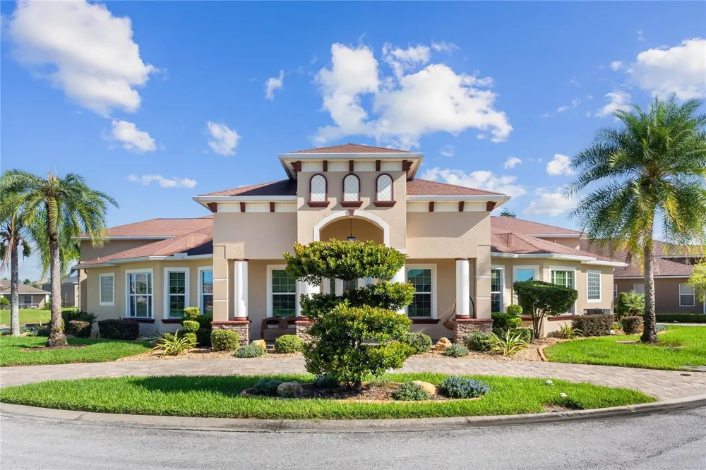 398 NOLANE LANE Polk City, FL 33868