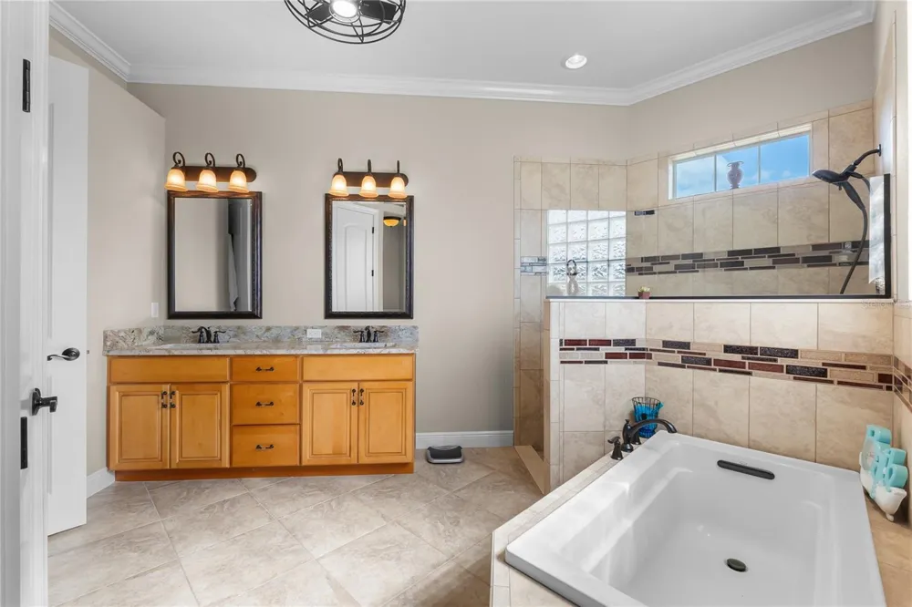 398 NOLANE LANE Polk City, FL 33868