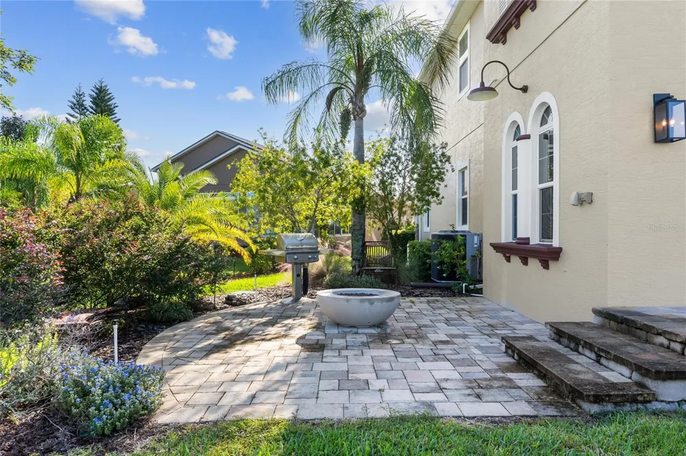 398 NOLANE LANE Polk City, FL 33868