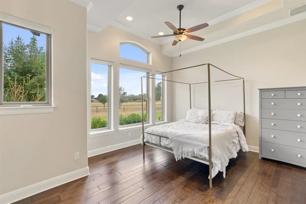 2700 County Road 282 Road Leander, TX 78641
