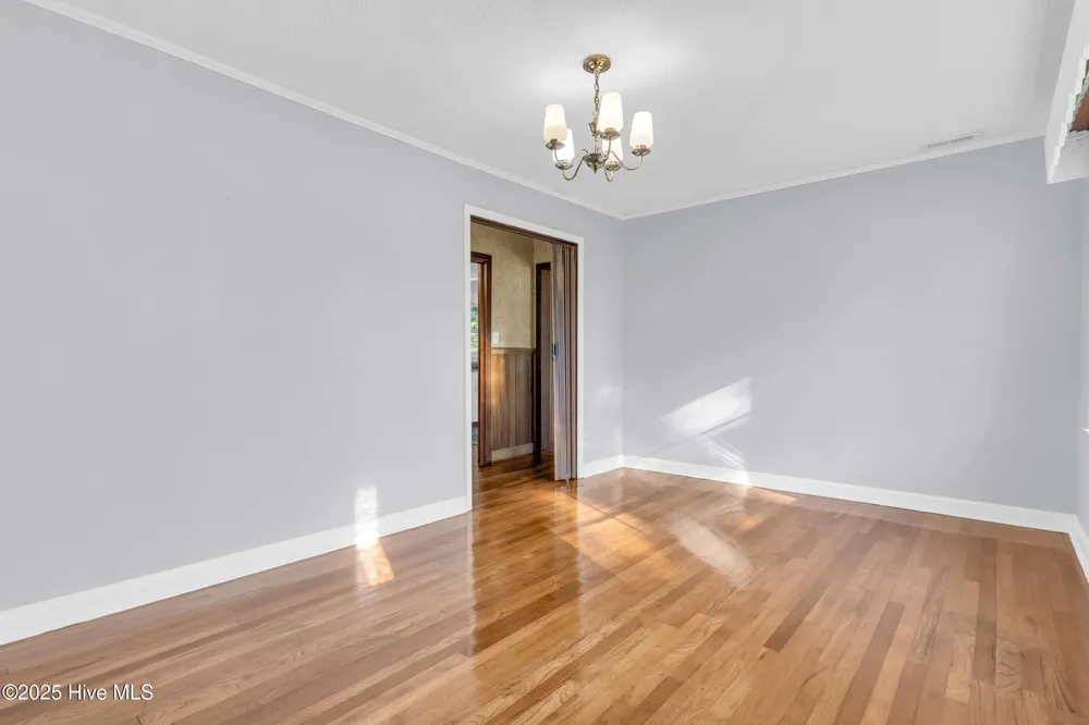 414 S Wilson Street Chadbourn, NC 28431