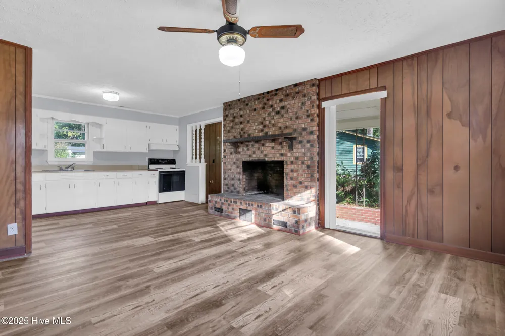 414 S Wilson Street Chadbourn, NC 28431