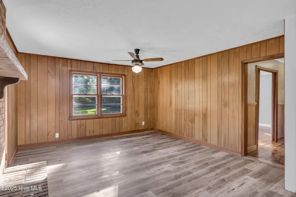 414 S Wilson Street Chadbourn, NC 28431