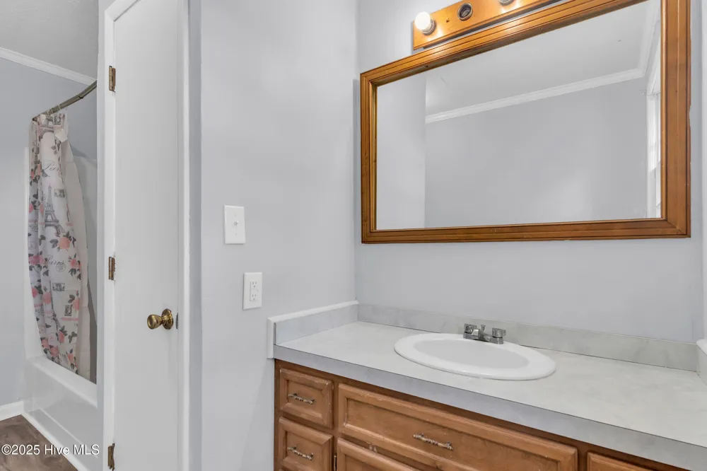 414 S Wilson Street Chadbourn, NC 28431