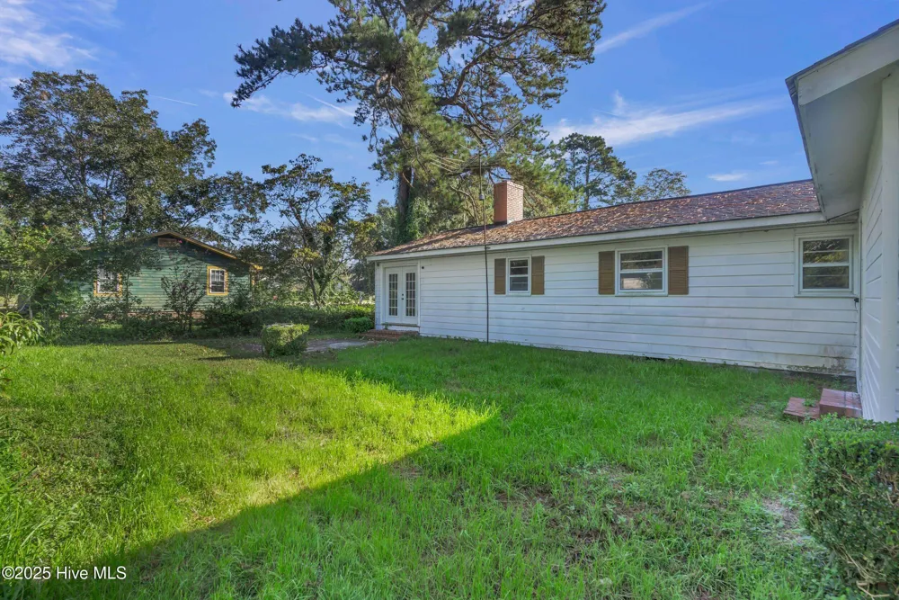 414 S Wilson Street Chadbourn, NC 28431