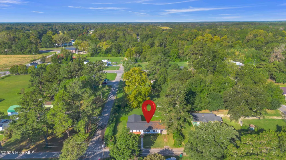 414 S Wilson Street Chadbourn, NC 28431