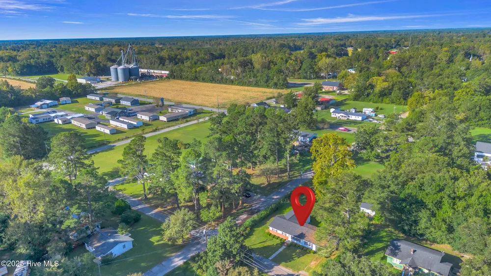 414 S Wilson Street Chadbourn, NC 28431