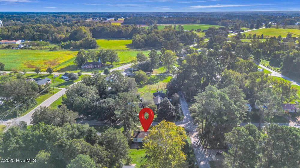 414 S Wilson Street Chadbourn, NC 28431