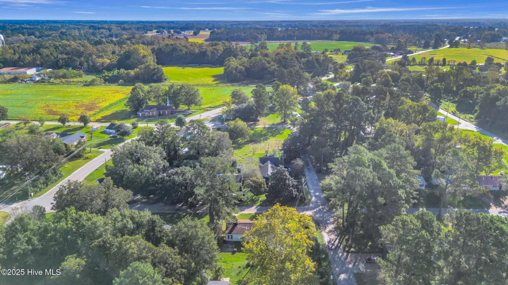 414 S Wilson Street Chadbourn, NC 28431