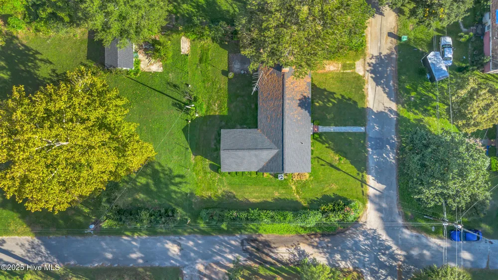 414 S Wilson Street Chadbourn, NC 28431
