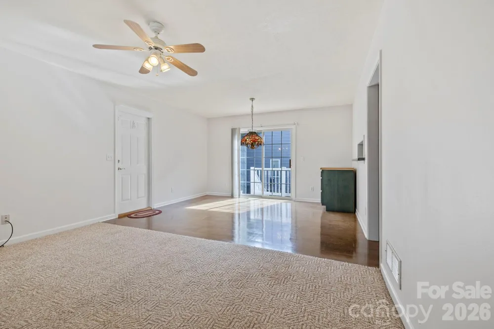 372 Kingfisher Lane Mills River, NC 28759