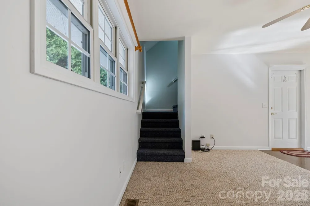 372 Kingfisher Lane Mills River, NC 28759