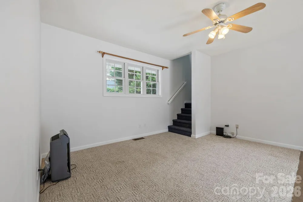 372 Kingfisher Lane Mills River, NC 28759