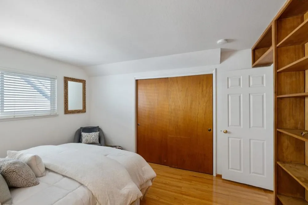 2425 Crestmoor Drive San Bruno, CA 94066