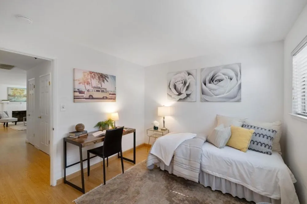 2425 Crestmoor Drive San Bruno, CA 94066