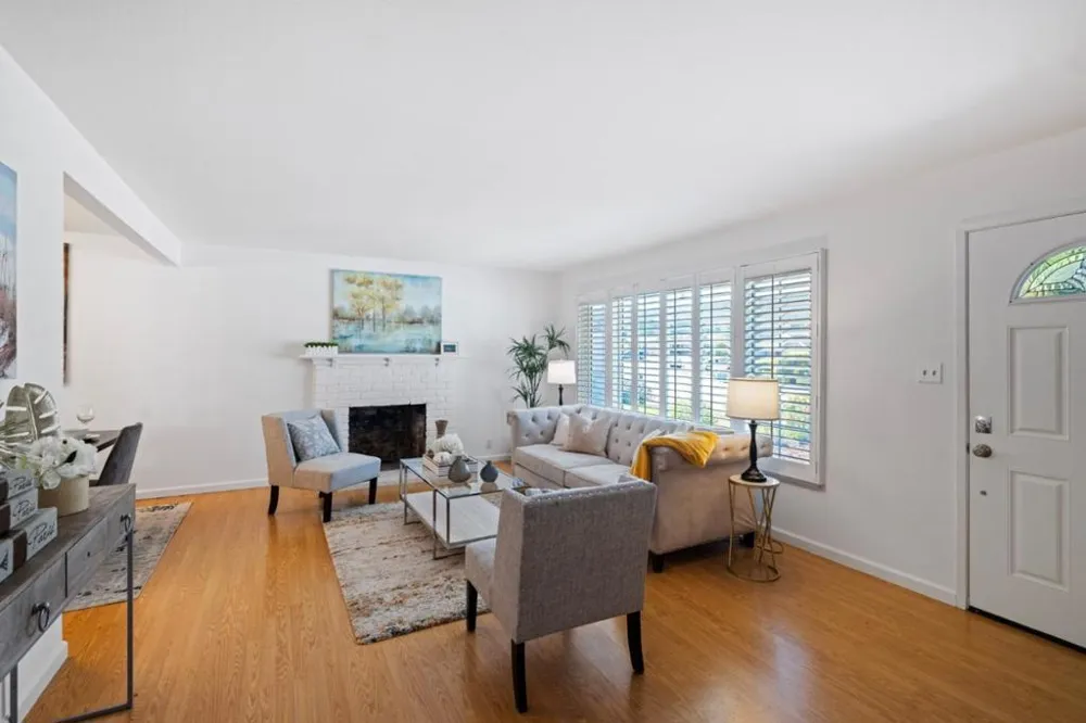 2425 Crestmoor Drive San Bruno, CA 94066