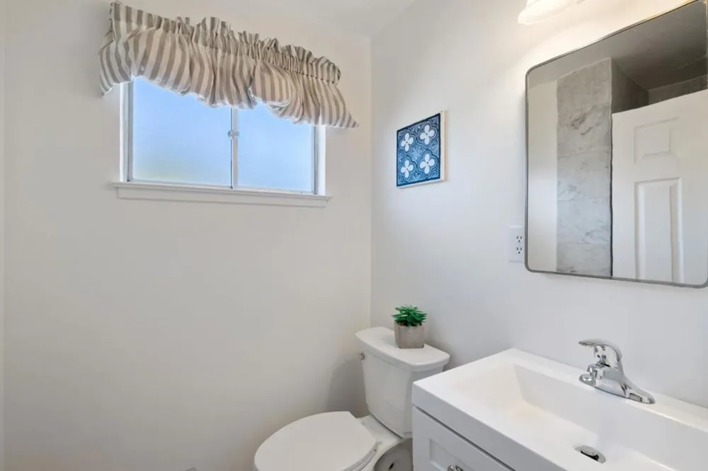 2425 Crestmoor Drive San Bruno, CA 94066