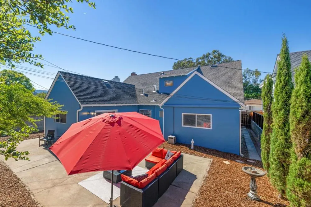 2425 Crestmoor Drive San Bruno, CA 94066