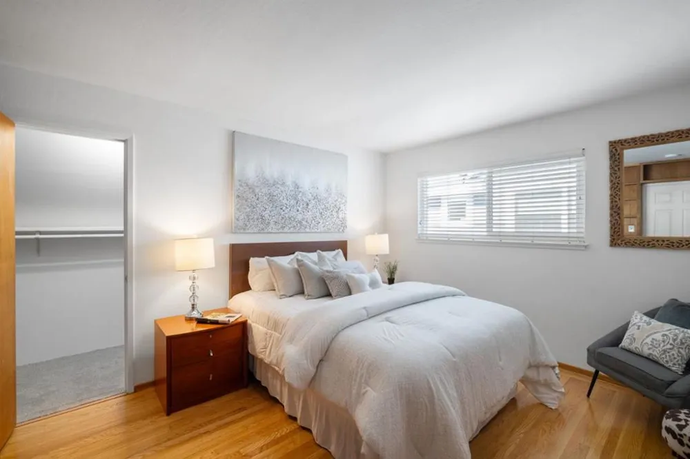 2425 Crestmoor Drive San Bruno, CA 94066