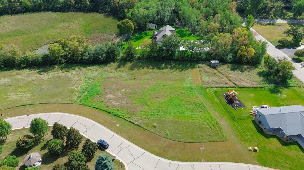104 Meadow Lane New London, MN 56273