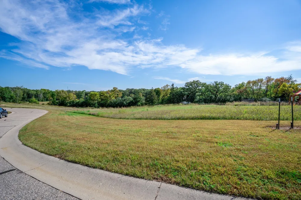 104 Meadow Lane New London, MN 56273