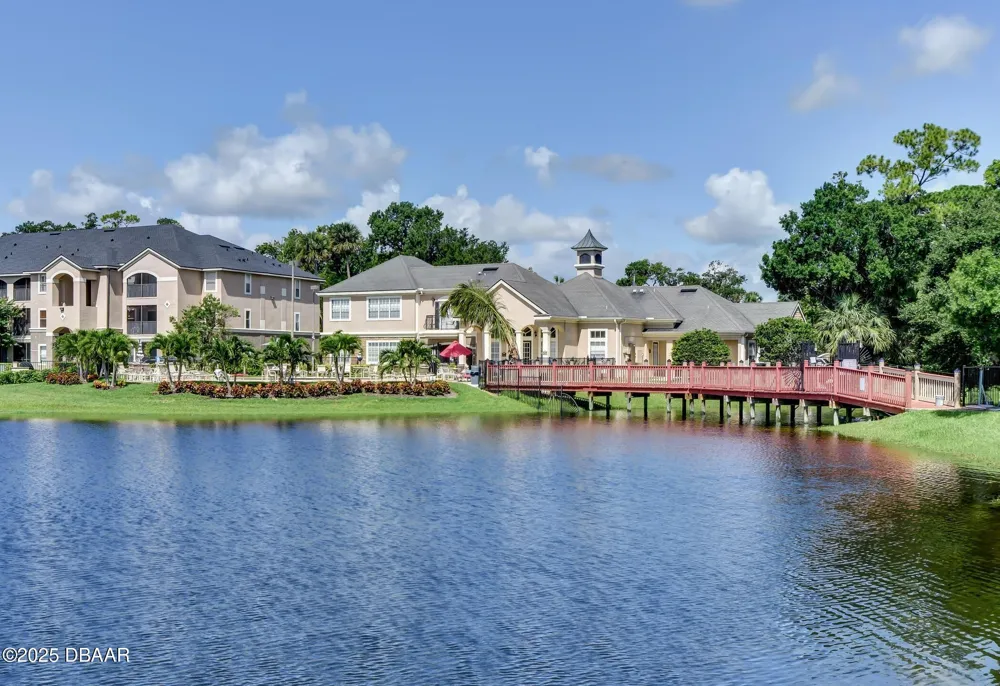 940 Village Trail #5-106 Port Orange, FL 32127