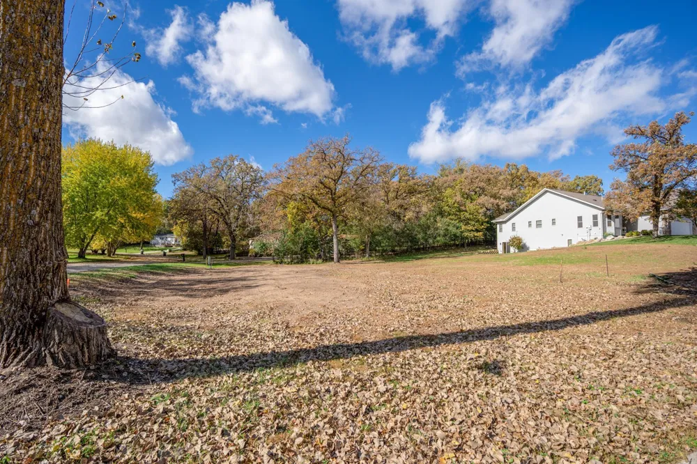 TBD Pine Street New London, MN 56273