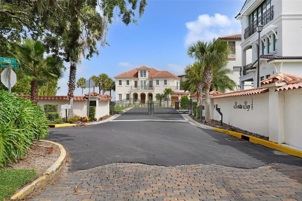 1 SOUTH STREET #A & B St Augustine, FL 32084