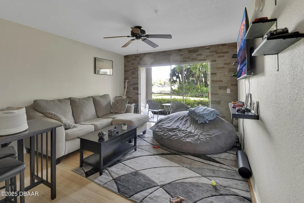 940 Village Trail #2-106 Port Orange, FL 32127