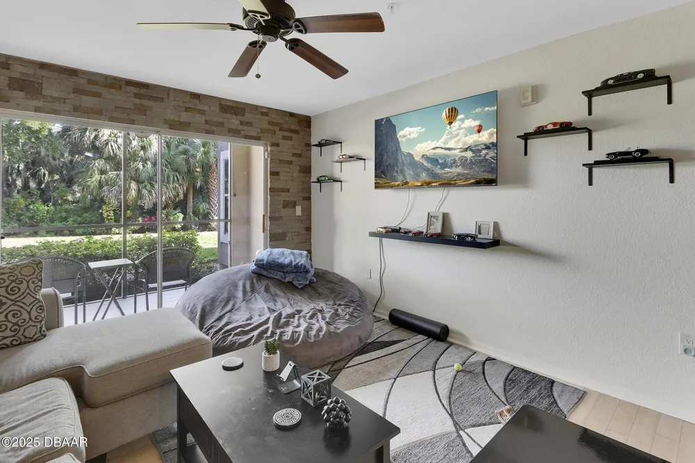 940 Village Trail #2-106 Port Orange, FL 32127