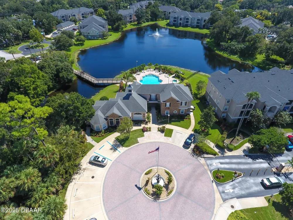 940 Village Trail #2-106 Port Orange, FL 32127