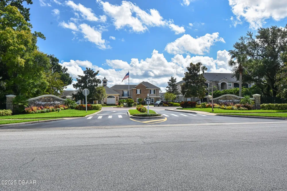 940 Village Trail #6-109 Port Orange, FL 32127