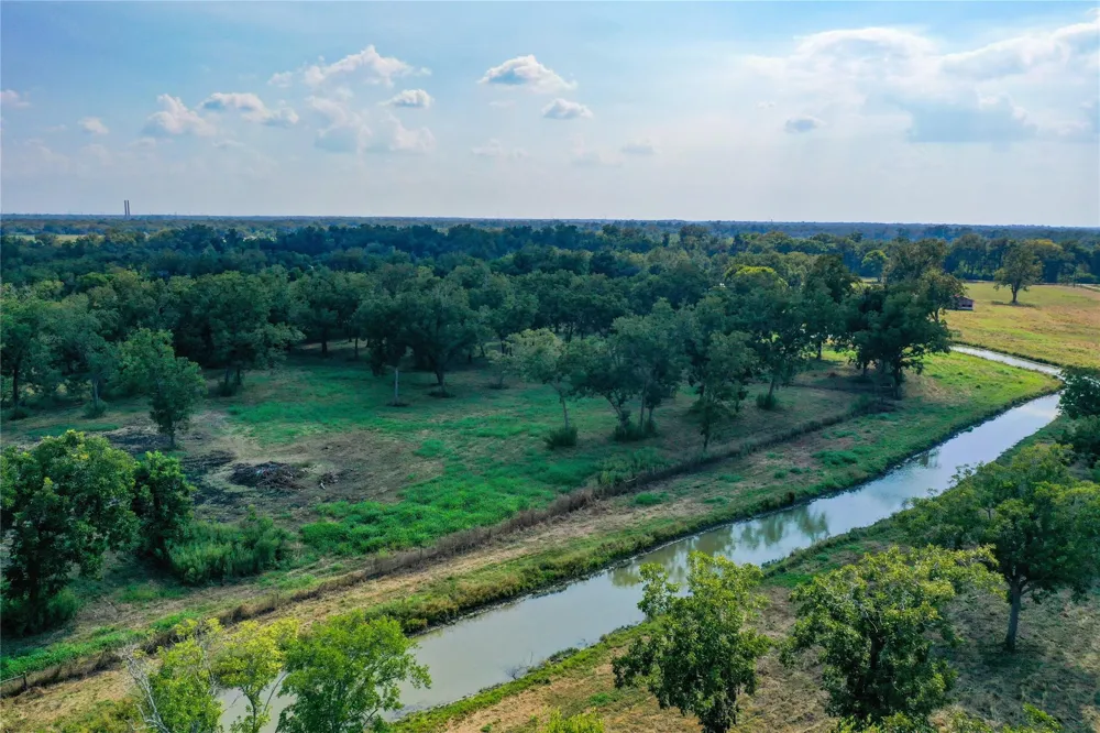 11861 County Road 160 Road Boling, TX 77420